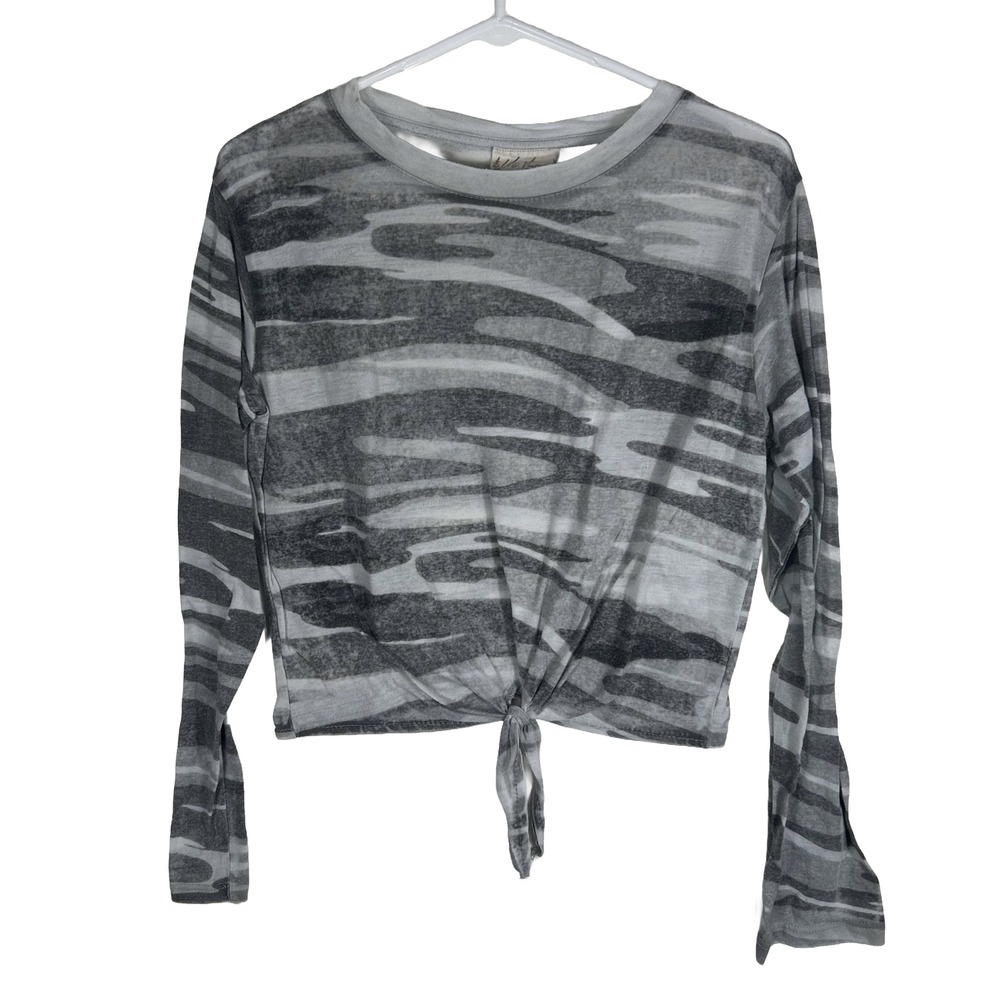 U.S. Vintage Womens Grey Camo‎ Long Sleeve Cropped Tie Front T-Shirt Size Large